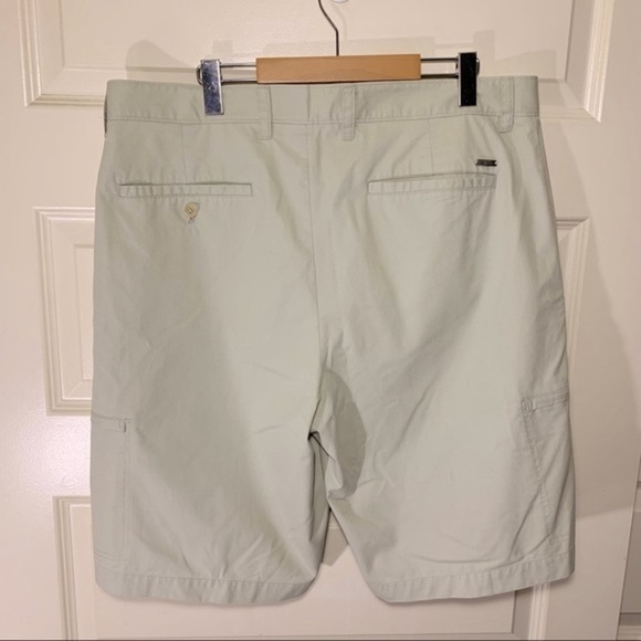 greg Norman For Tasso 5 Iron Performance Cream Shorts Size 36 Cargo Bermuda 36 - Picture 7 of 10